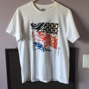 Uniqlo Graphic Tee